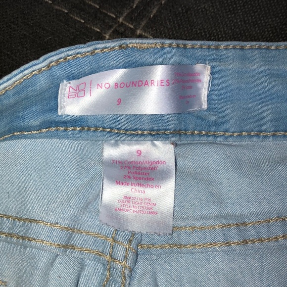 Shorts - Picture 5 of 5